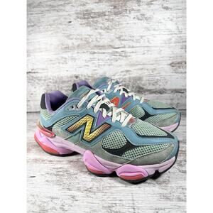 New Balance Multicolor Women's Sneakers